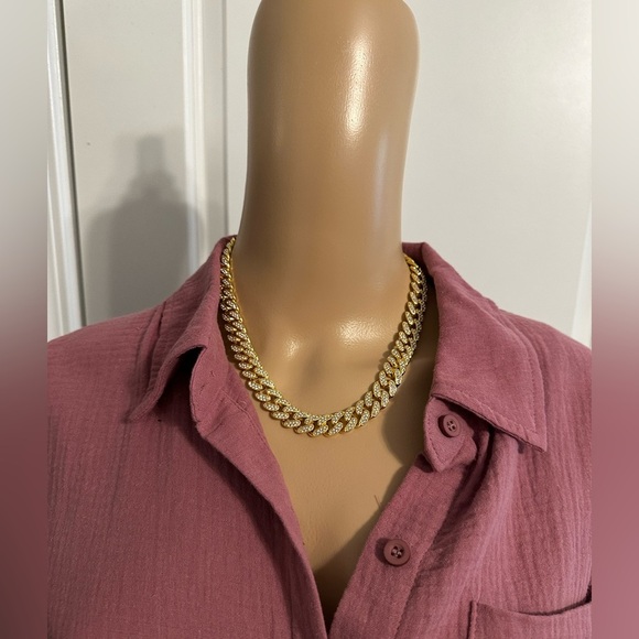 NIB-18.5” Stainless Steel Cuban Link Chain (Silver Sold Out) - Picture 11 of 13